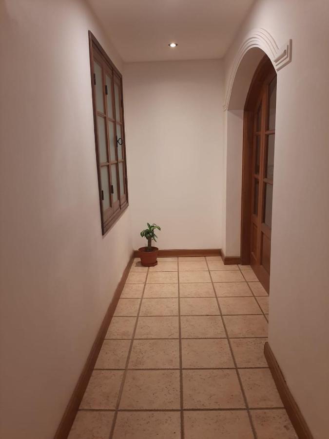 Casa frente al parque San Martín zona residencial Mendoza Exterior foto